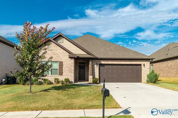 152 Holly Fern Drive, Harvest, AL 35749