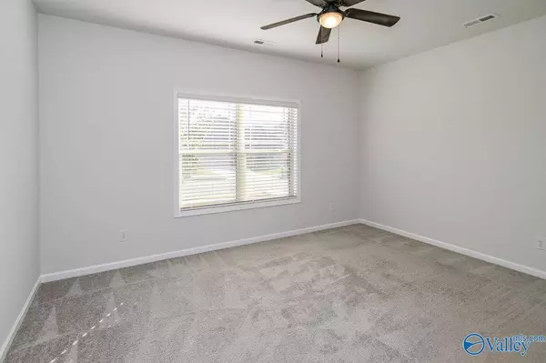 152 Holly Fern Drive, Harvest, AL 35749