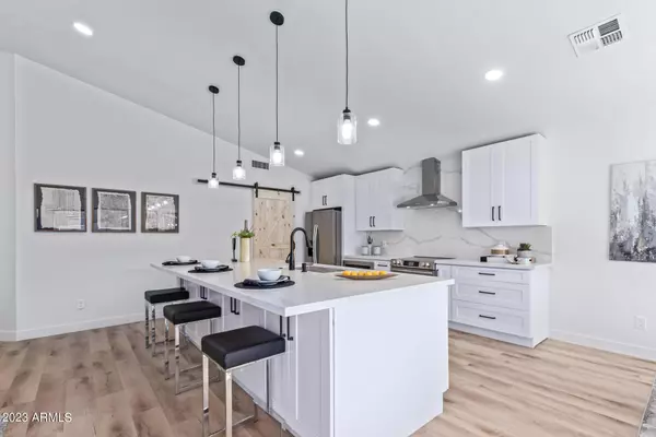 19448 N 36TH Street, Phoenix, AZ 85050