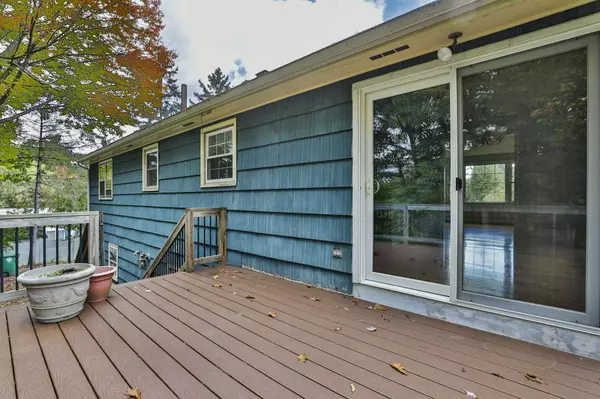 3 Emerson RD, Nashua, NH 03062