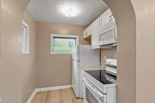 1469 Kenmore Road, Columbus, OH 43211