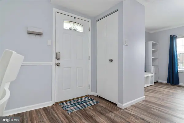 906 HINGHAM HARBOUR, Pasadena, MD 21122