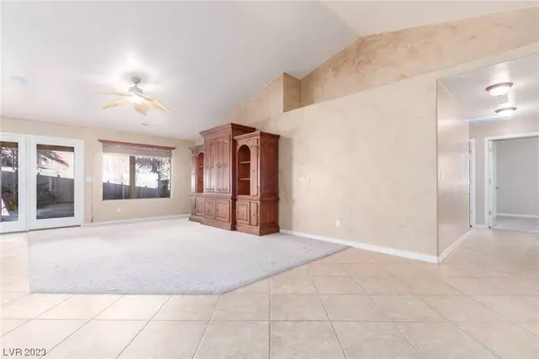 450 Raven Way, Mesquite, NV 89027