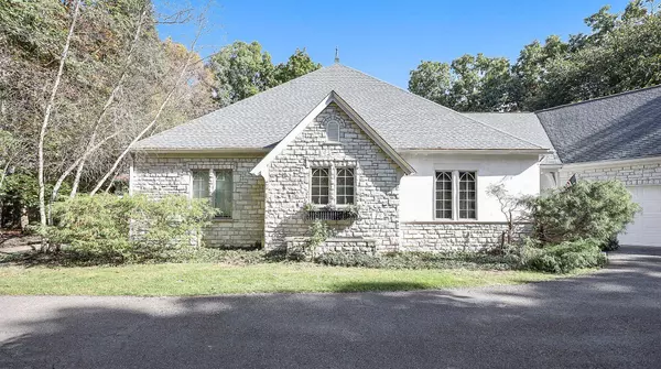 1907 Woodlands Place, Powell, OH 43065