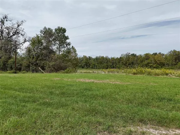 2365 County Road 2107, Liberty, TX 77575