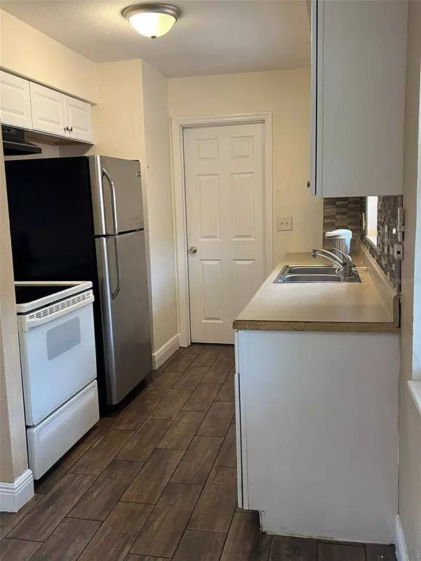 817 18TH ST E, Bradenton, FL 34208