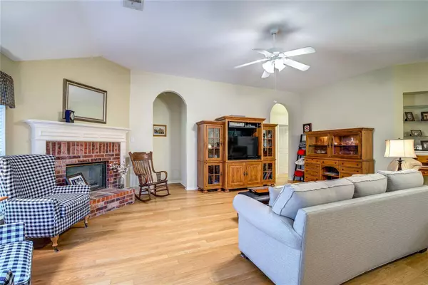 7806 Troon Drive, Rowlett, TX 75089