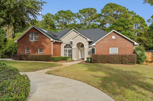 2058 Pine Ranch Drive, Navarre, FL 32566