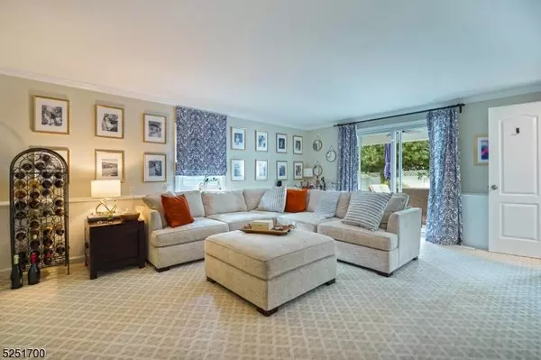 764 Warren St, Westfield Town, NJ 07090