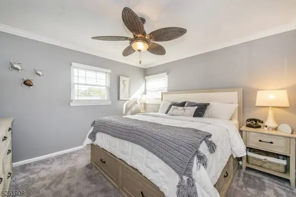 384 Broad St, Clifton City, NJ 07013