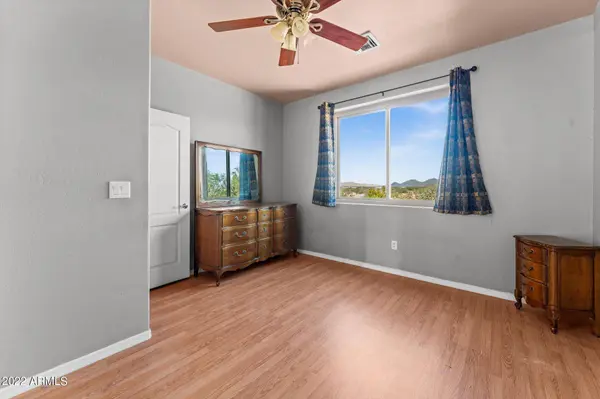 45706 W DUFF Road, Wickenburg, AZ 85390