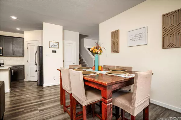 10523 Rosalina Loop, San Antonio, TX 78109