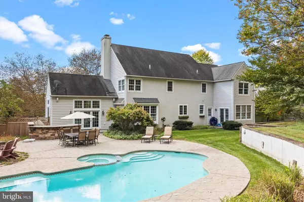 3764 SABLEWOOD DR, Doylestown, PA 18902