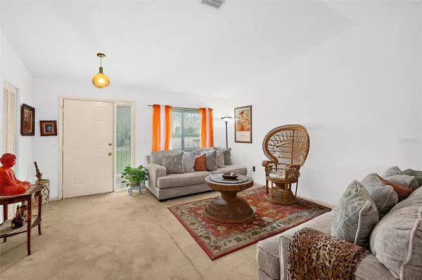 10 WATERFORD PL, Palm Coast, FL 32164