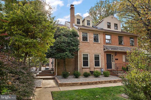 902 N BANCROFT PKY, Wilmington, DE 19805