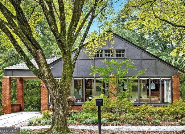 668 Mayland AVE SW, Atlanta, GA 30310