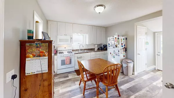 201 7th ST E, Browerville, MN 56438