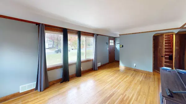 10021 Palm ST NW, Coon Rapids, MN 55433