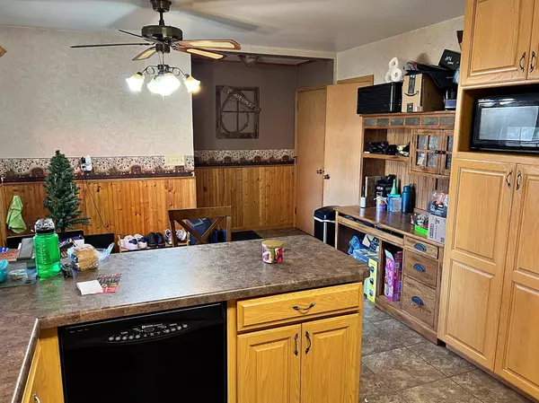 24795 County Road 7, Saint Augusta, MN 56301