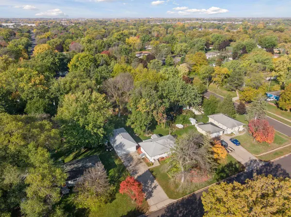 7117 Douglas DR N, Brooklyn Park, MN 55429