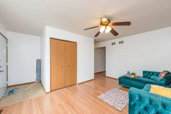 2303 Elizabeth Avenue, Zion, IL 60099