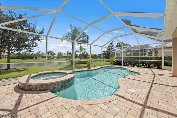 28047 Pisces LN, Bonita Springs, FL 34135