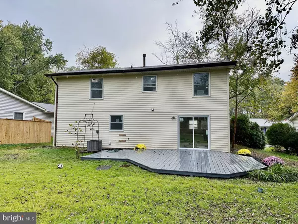 2092 PEAR HILL CT, Crofton, MD 21114