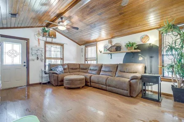 444 Mesa Trail, Weatherford, TX 76087