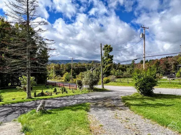 132 Route 23C, Tannersville, NY 12485