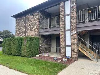 29814 UTICA Road, Roseville, MI 48066