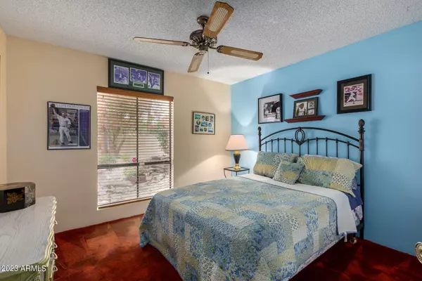 4723 E EUCLID Avenue, Phoenix, AZ 85044