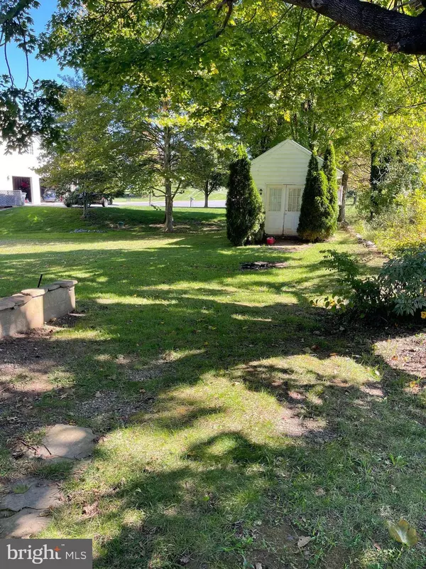 17398 HAMILTON STATION RD, Hamilton, VA 20158