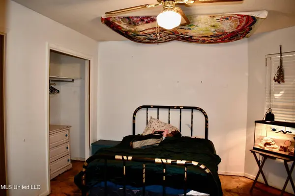 115 Sis Circle, Hattiesburg, MS 39402