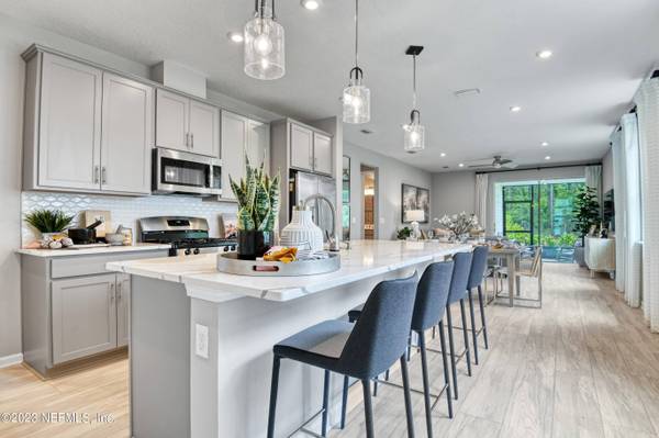 7155 MAHOGANY RUN DR, Jacksonville, FL 32244