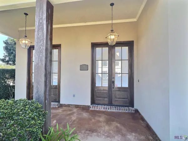 17980 VILLA LAKE AVE, Greenwell Springs, LA 70739