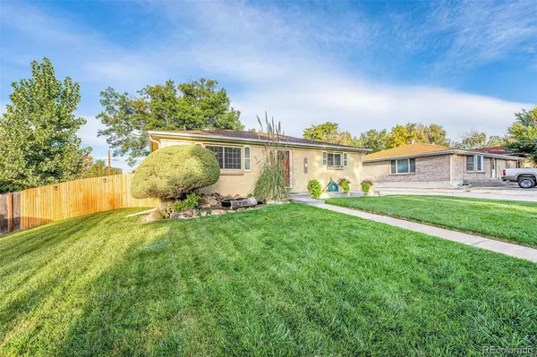 6105 Chase ST, Arvada, CO 80003