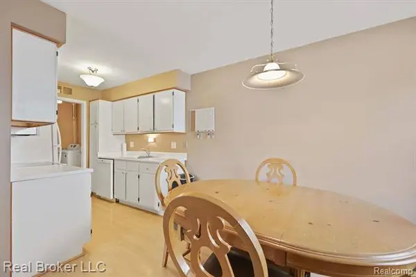 24648 SPRING Lane, Harrison Township, MI 48045