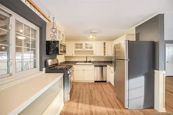 6105 Chase ST, Arvada, CO 80003