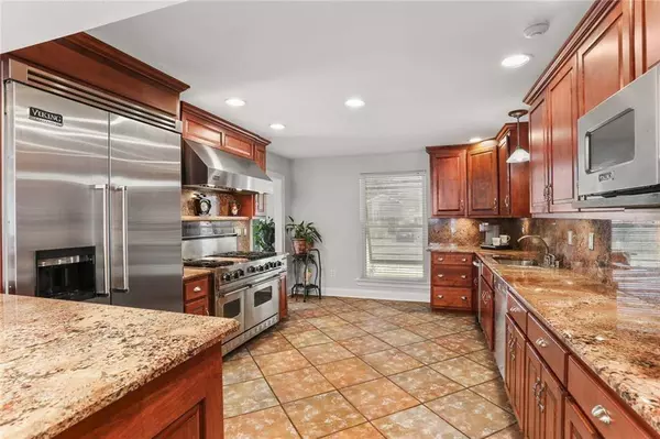 3952 ACADIA ST, Metairie, LA 70002