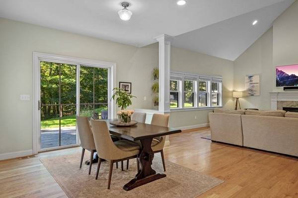 639 Essex St, Hamilton, MA 01982