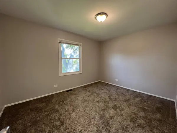 17620 Hillcrest Drive, Country Club Hills, IL 60478