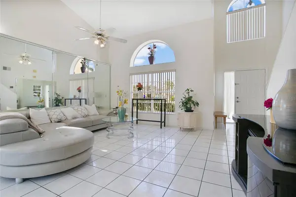 141 HIDDEN SPRINGS CIR, Kissimmee, FL 34743