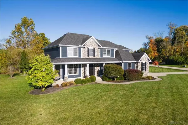 90 Pleasantwood Court, Springboro, OH 45066