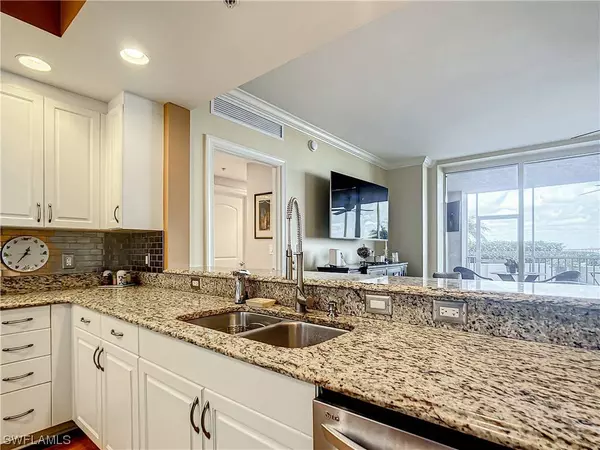 2090 W 1st ST #I409, Fort Myers, FL 33901