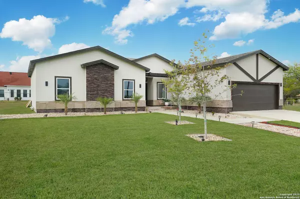 7809 Yellow Bark Blvd, Selma, TX 78154