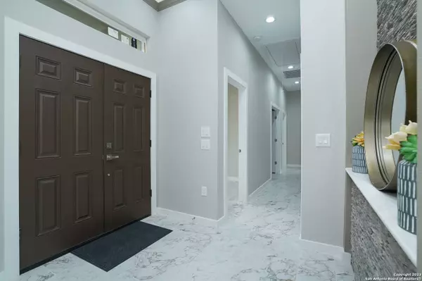 7809 Yellow Bark Blvd, Selma, TX 78154