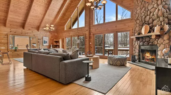 52 Glen AVE, Hunter, NY 12442