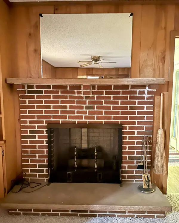 5 Nabors Hollow Ln, Hickman, TN 38567