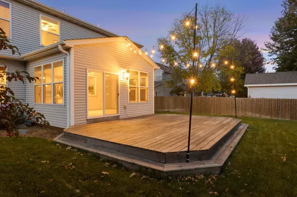 6935 Timber Ridge TRL S, Cottage Grove, MN 55016