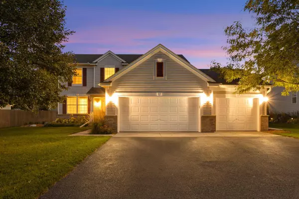 6935 Timber Ridge TRL S, Cottage Grove, MN 55016